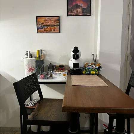 Cavour Housing Apartman Bari